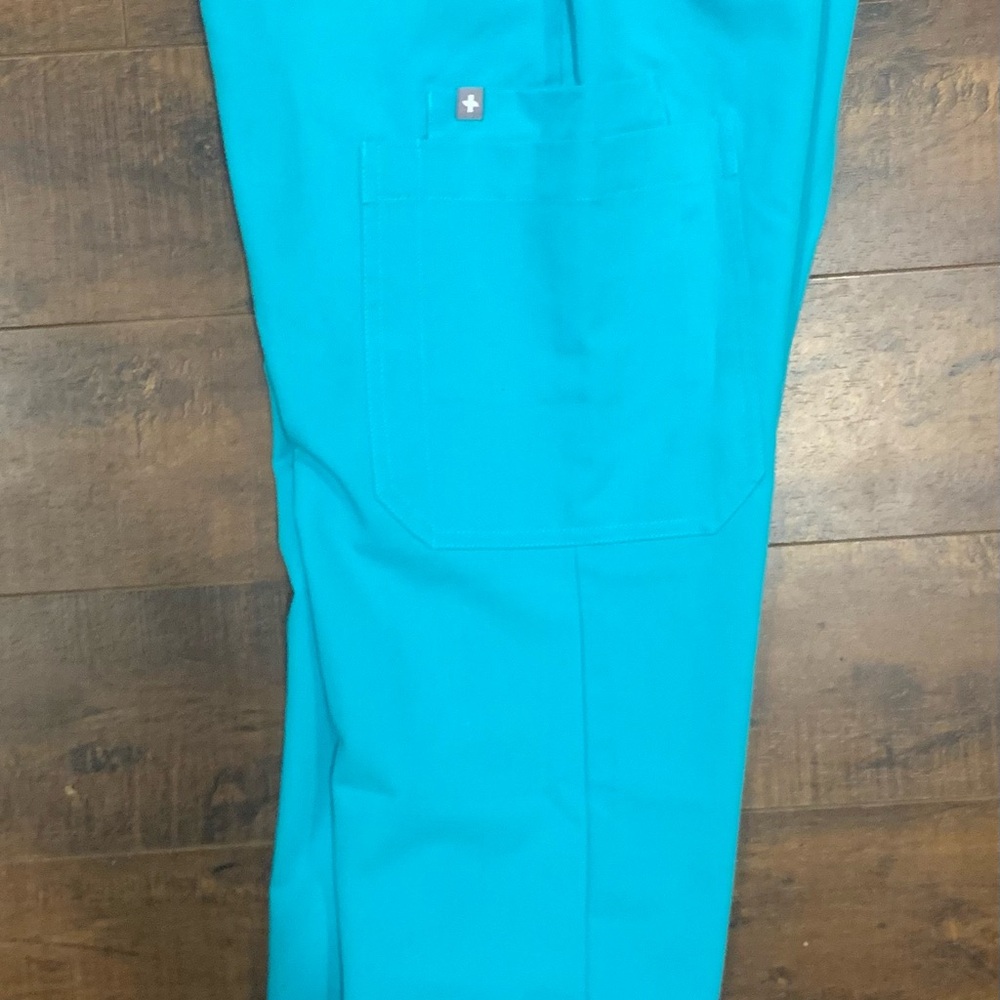 Women’s Figs Joggers